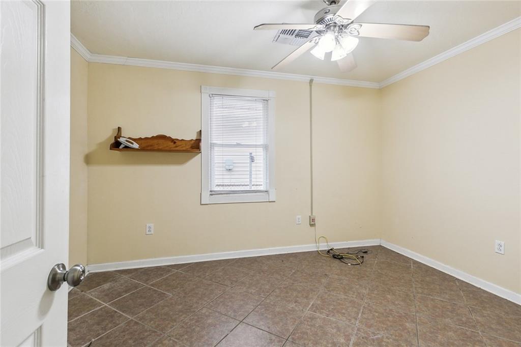 318 W JUDGE PEREZ Drive