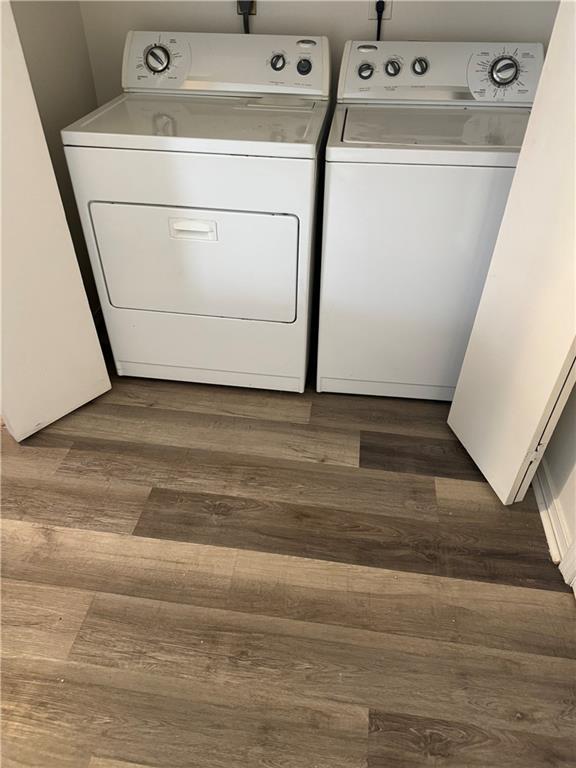 4459 WOODLAND Drive B