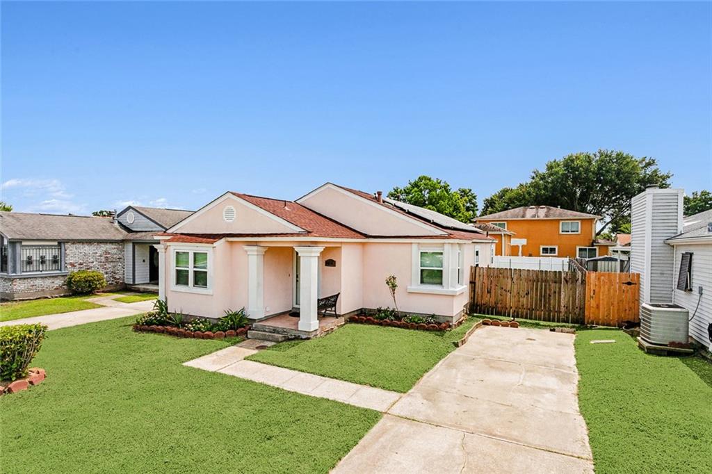 1828 TIMBERLANE ESTATE Drive