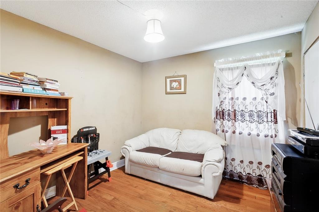 1828 TIMBERLANE ESTATE Drive