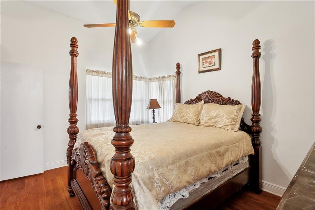 1828 TIMBERLANE ESTATE Drive