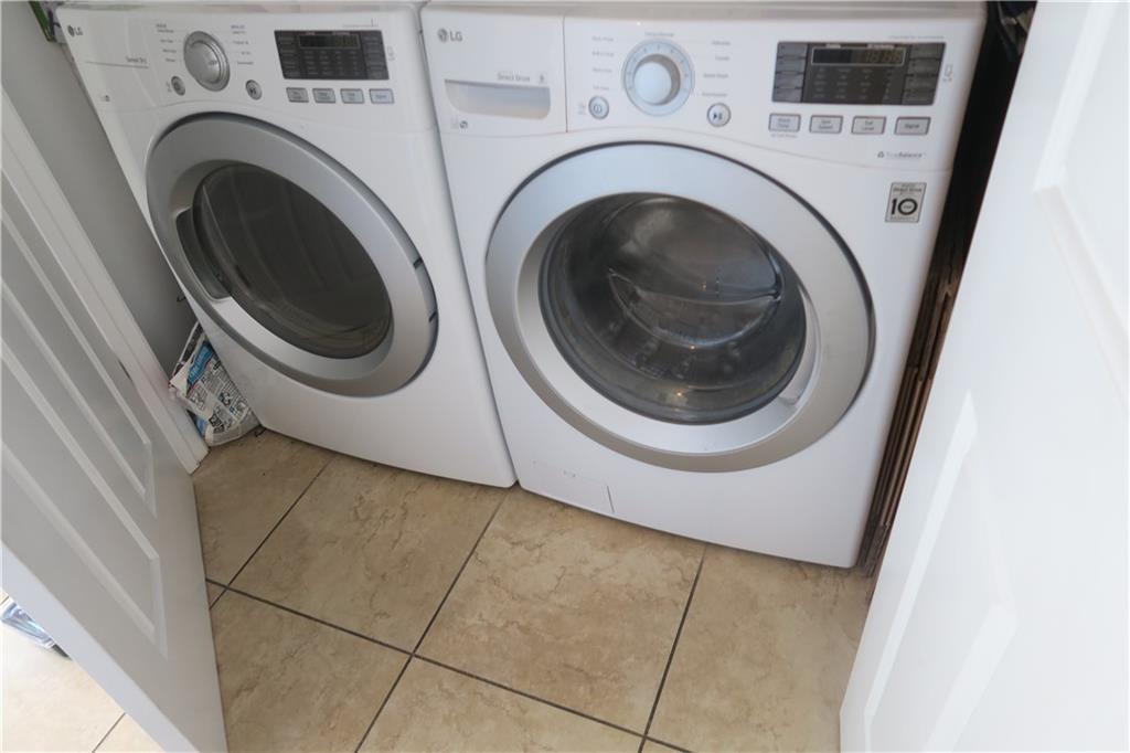 2827 STEAMSHIP Circle 2827