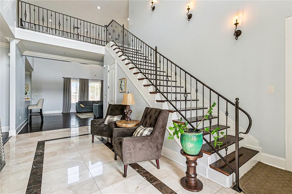 204 UNION Drive