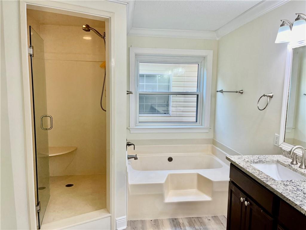 40 SHEARWATER Drive