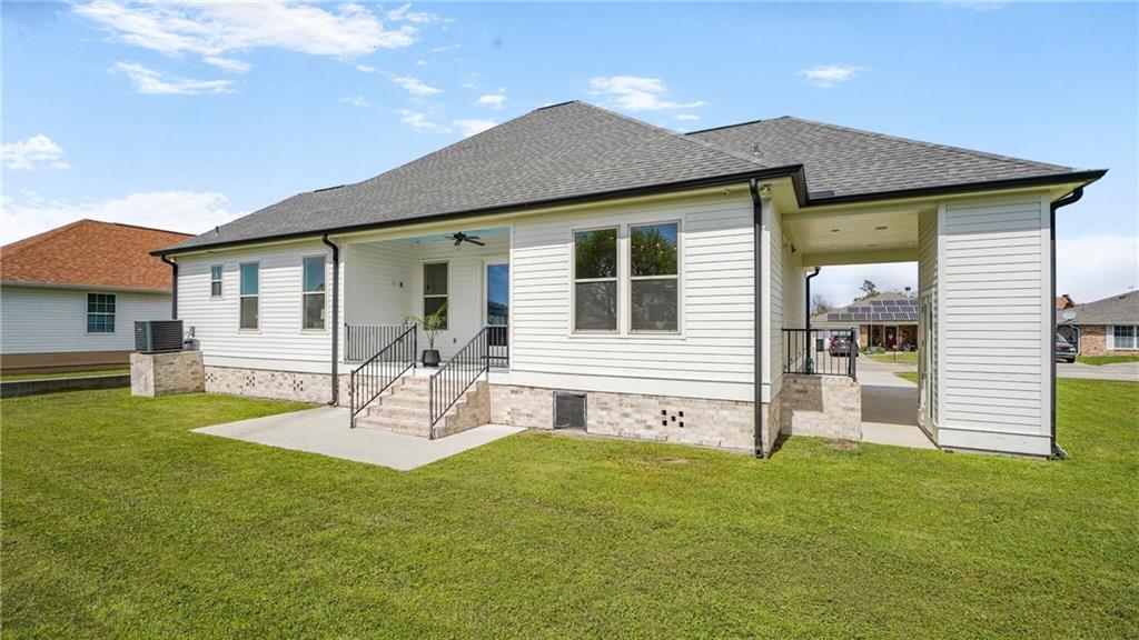 8520 CREOLE Drive