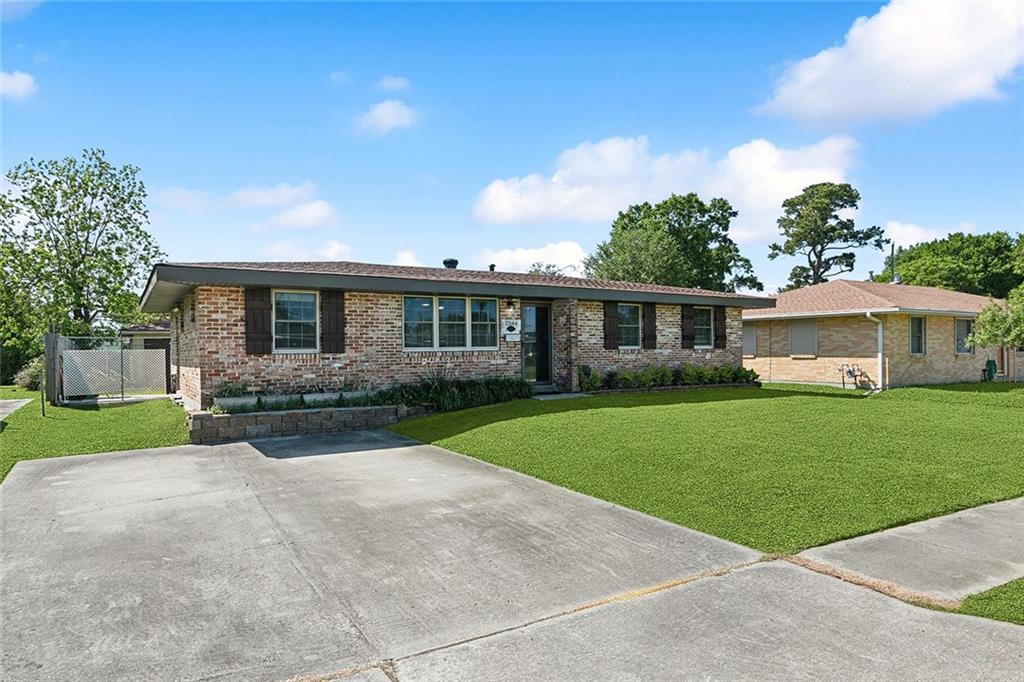 2344 MISSISSIPPI Avenue