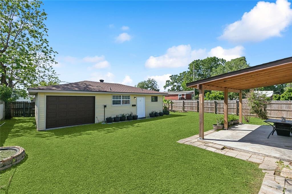 2344 MISSISSIPPI Avenue