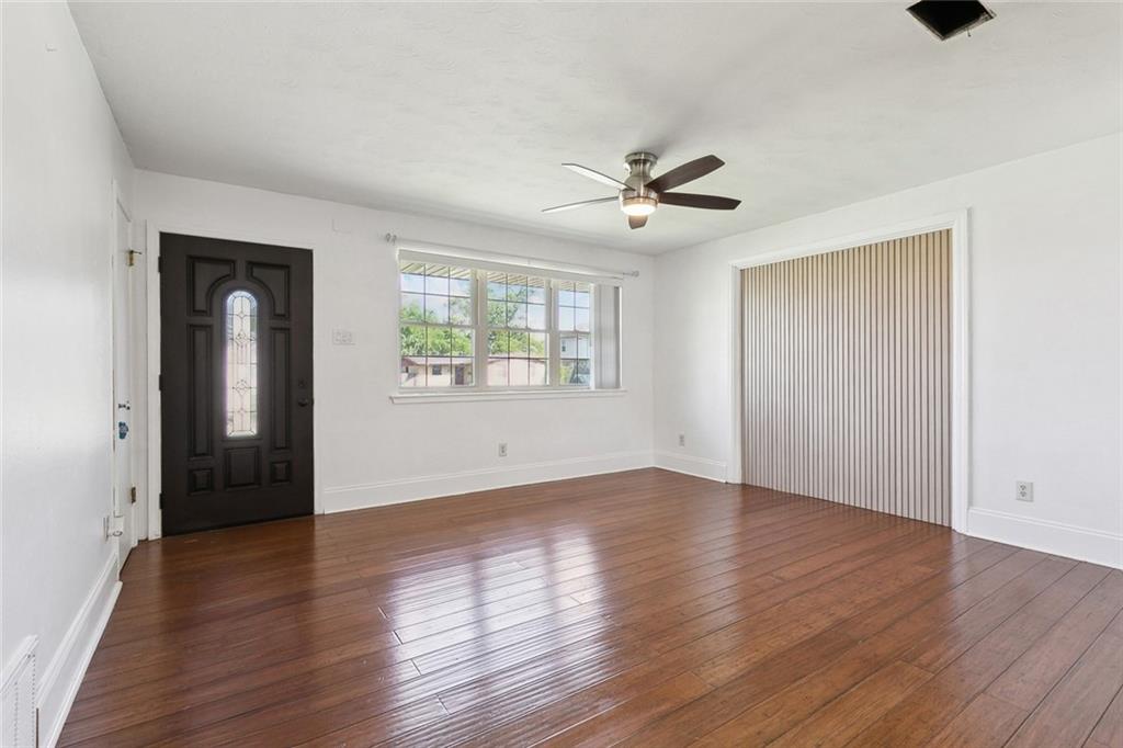 2344 MISSISSIPPI Avenue