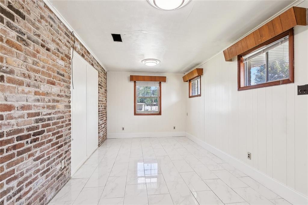 2344 MISSISSIPPI Avenue