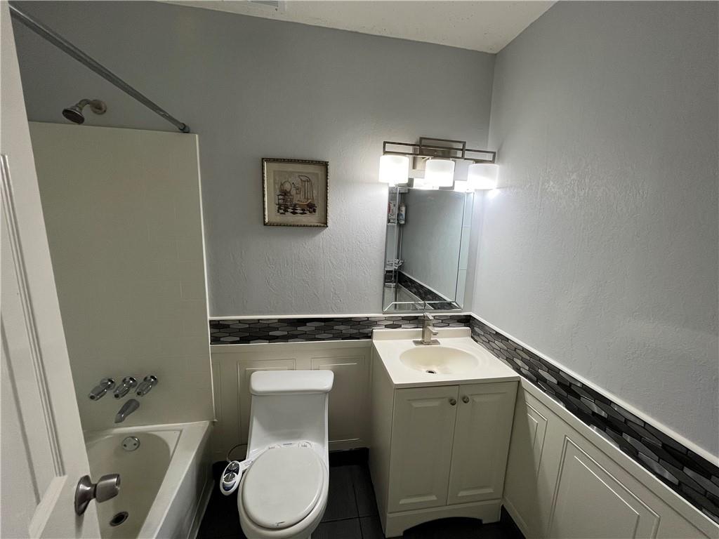 3278 GLEN EAGLE Lane