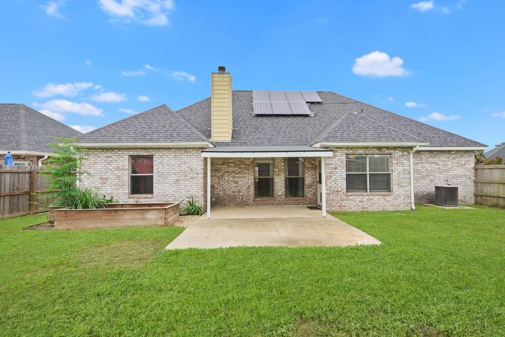228 BETTY Drive