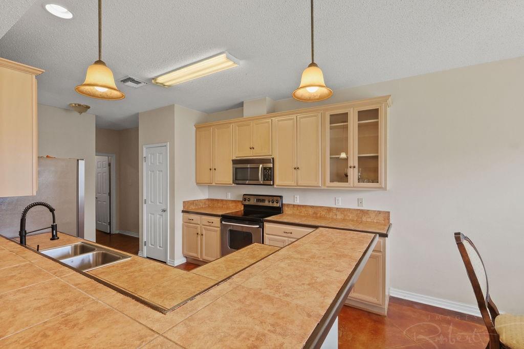 228 BETTY Drive