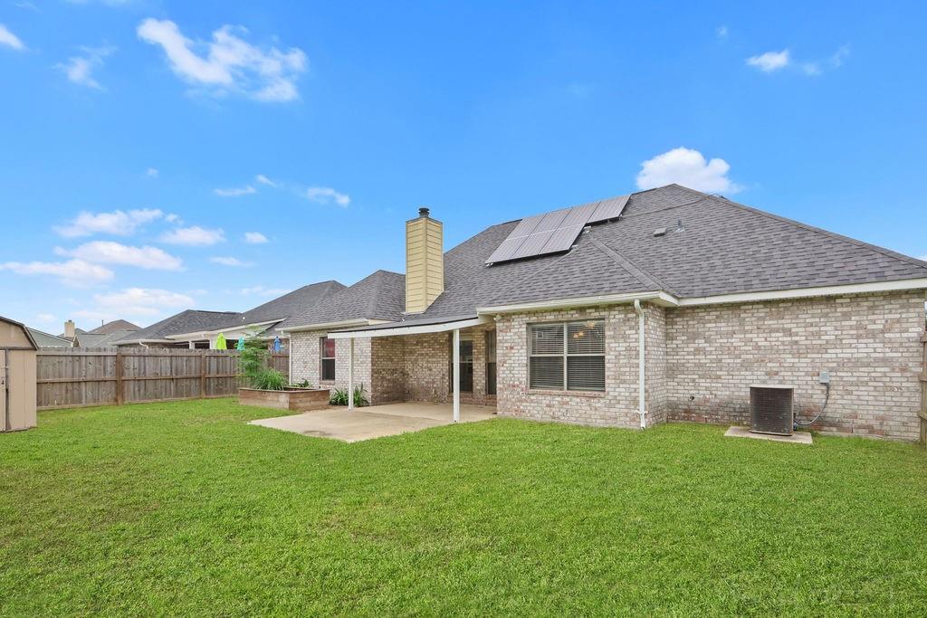 228 BETTY Drive