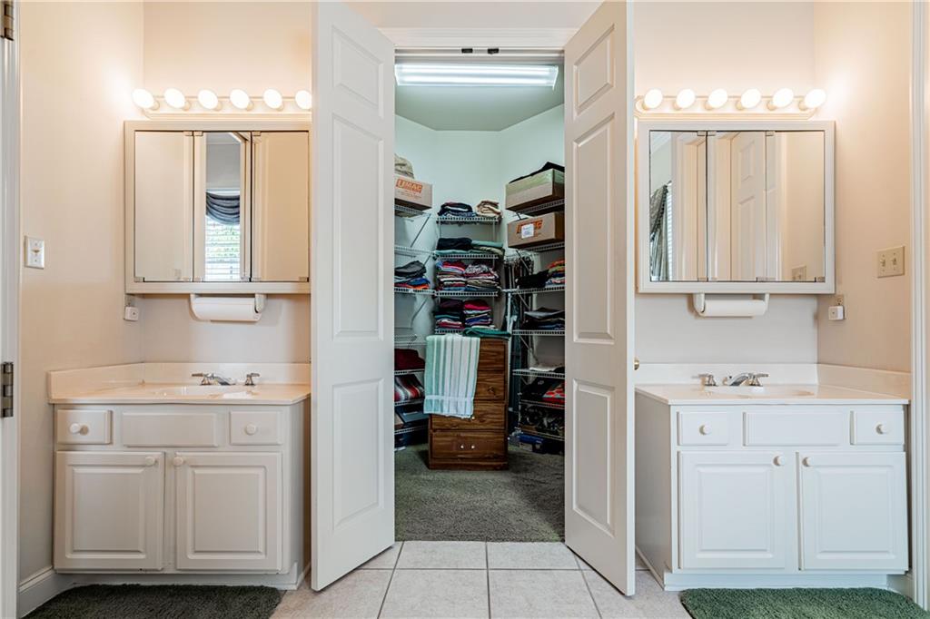 3652 LAKE TIMBERLANE Drive