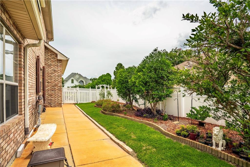 3652 LAKE TIMBERLANE Drive