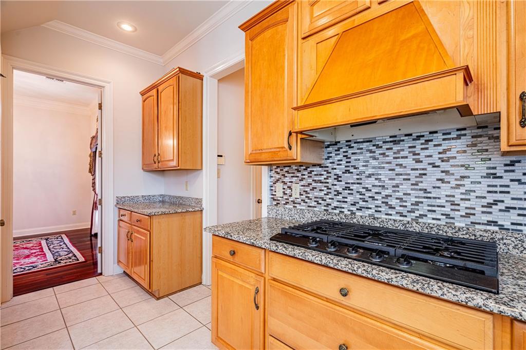 3652 LAKE TIMBERLANE Drive
