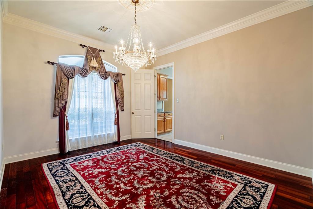 3652 LAKE TIMBERLANE Drive