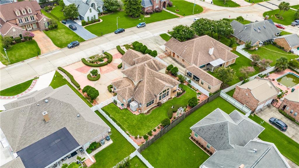 3652 LAKE TIMBERLANE Drive