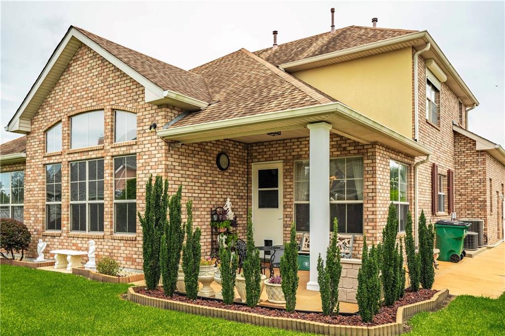3652 LAKE TIMBERLANE Drive