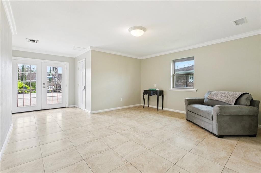 2544 CEDARLAWN Drive