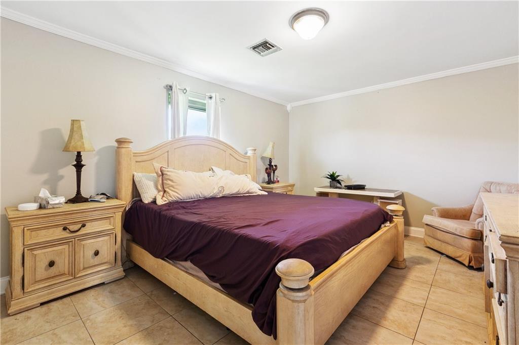 2544 CEDARLAWN Drive