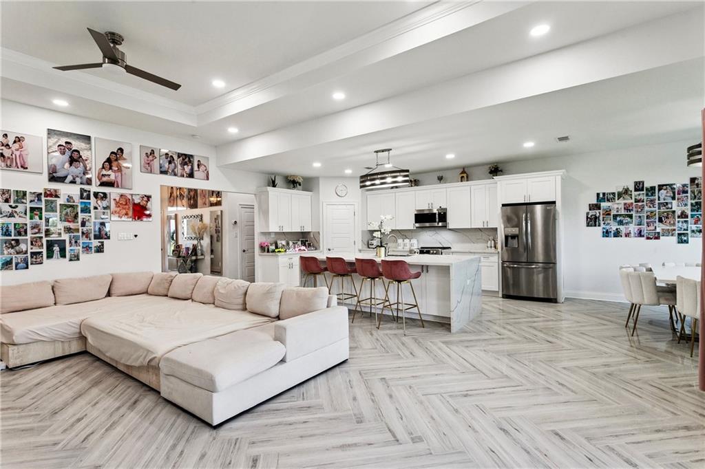 1837 LAKE SUPERIOR Drive