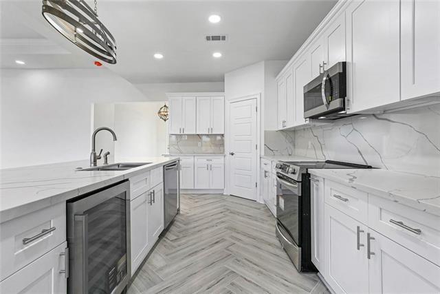 1837 LAKE SUPERIOR Drive