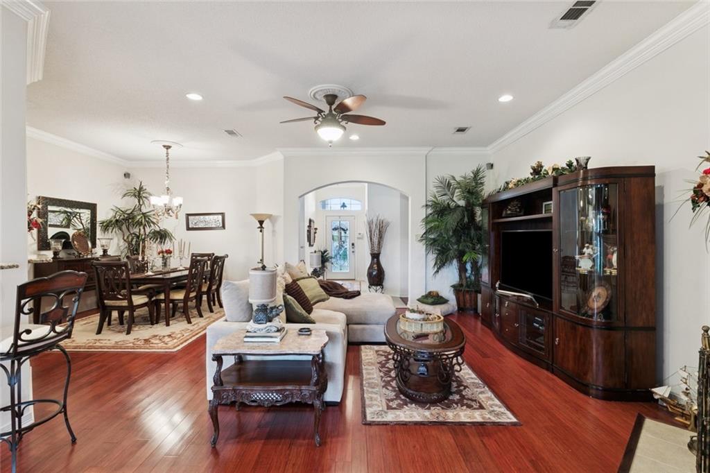 1341 KRUPP Drive