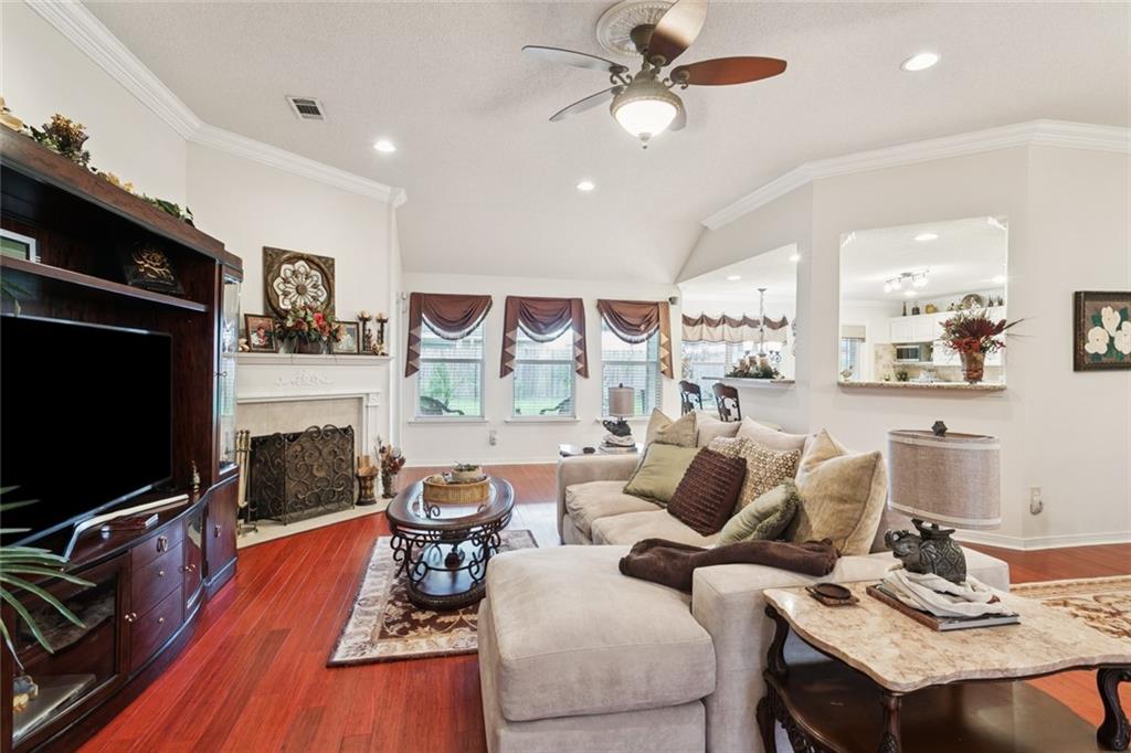1341 KRUPP Drive