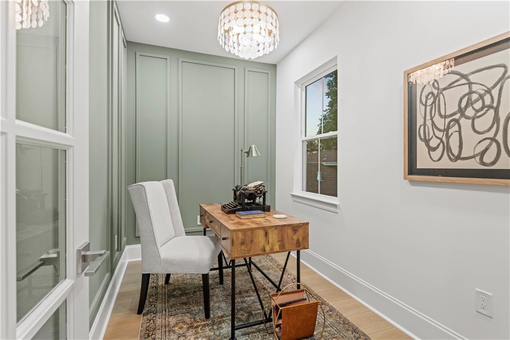 949 HOMESTEAD Avenue