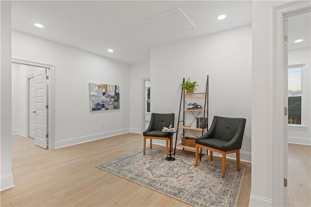 949 HOMESTEAD Avenue