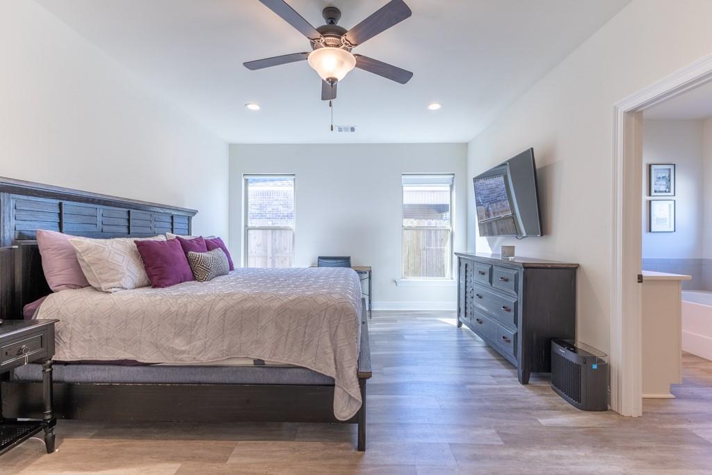 676 RIDGEFIELD Drive