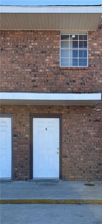 1700 VINTAGE Drive 4