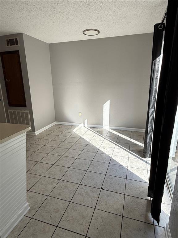 1700 VINTAGE Drive 4