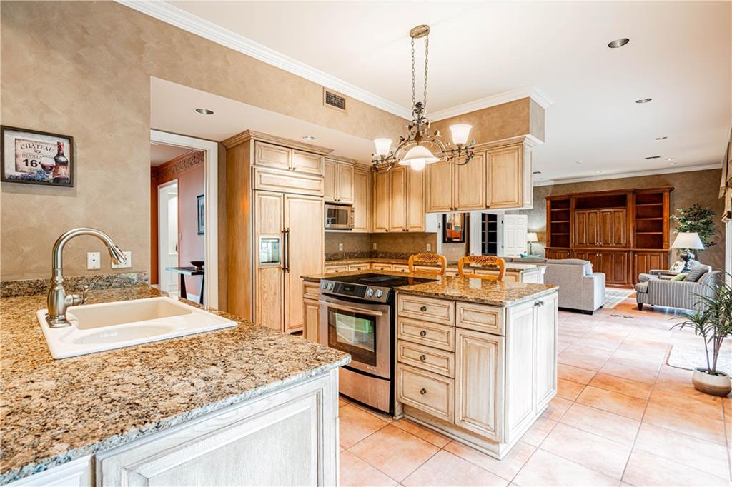 10 ANNANDALE Court