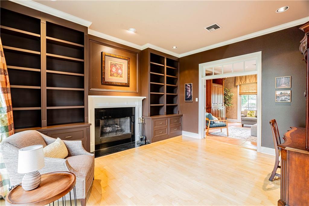 10 ANNANDALE Court