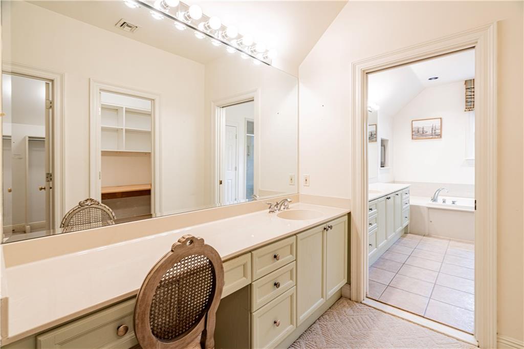 10 ANNANDALE Court