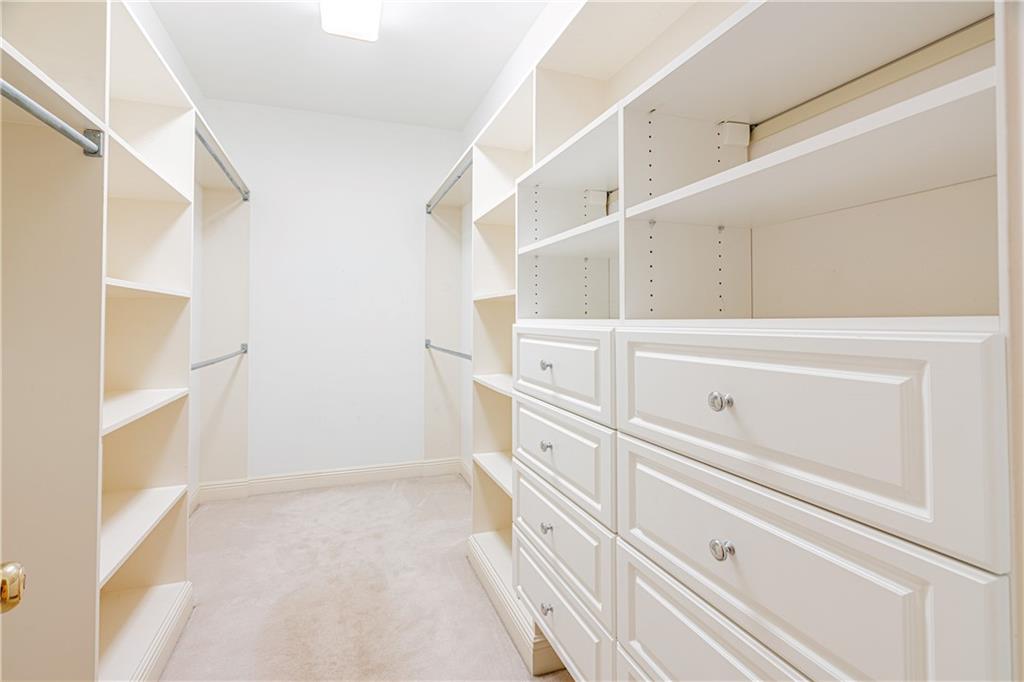 10 ANNANDALE Court