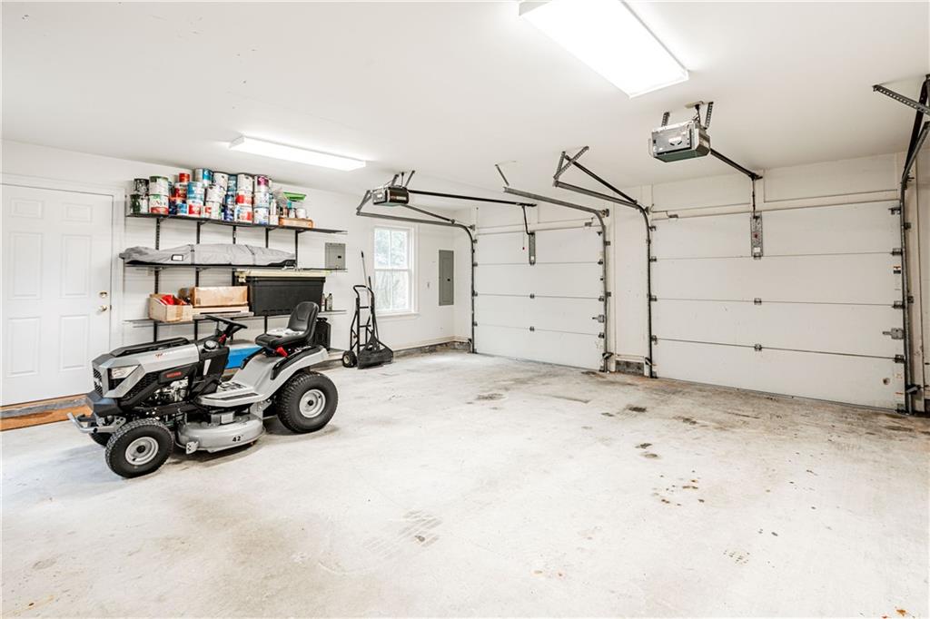 10 ANNANDALE Court