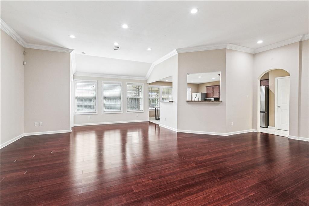 1061 BURGESS Drive