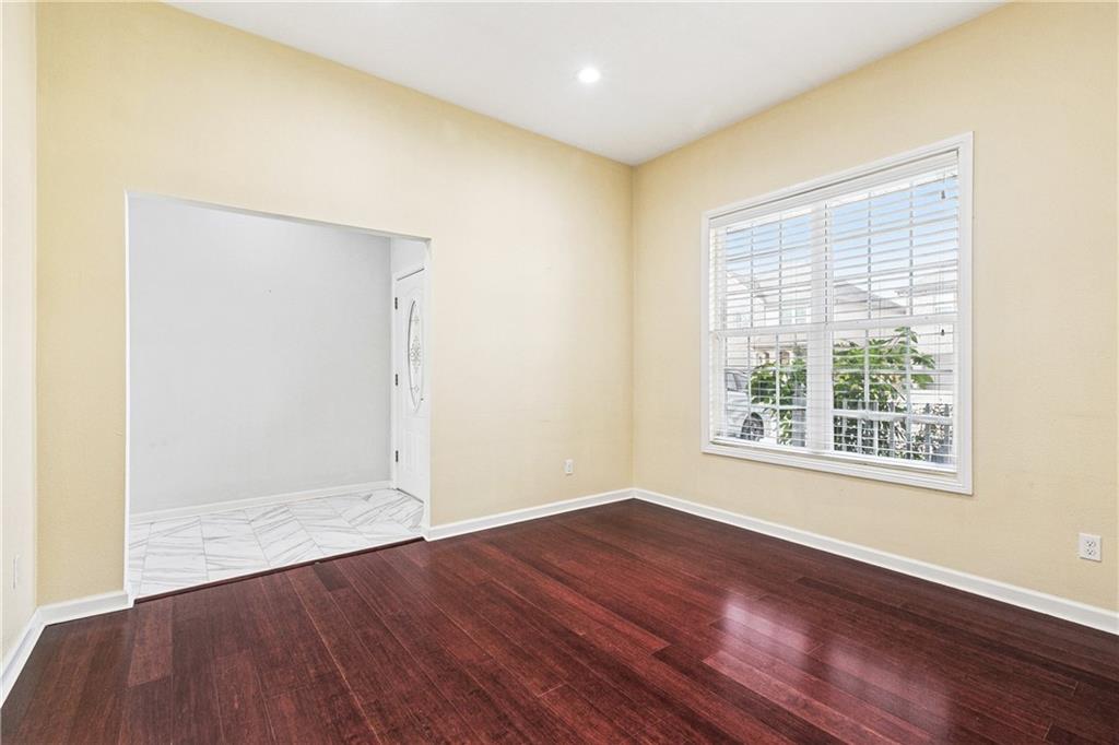 1061 BURGESS Drive