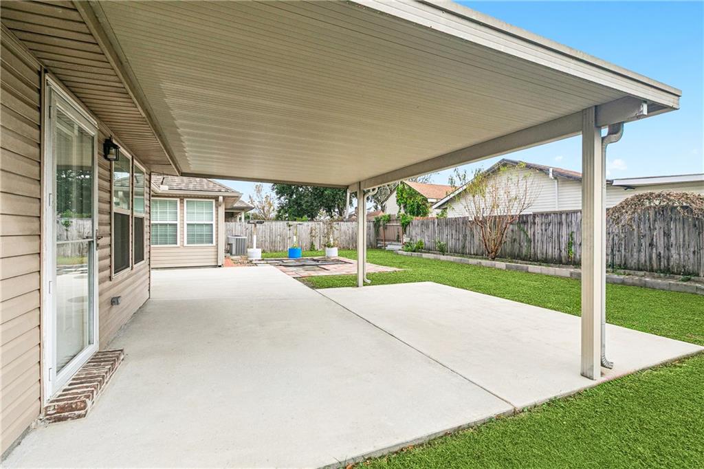 1061 BURGESS Drive