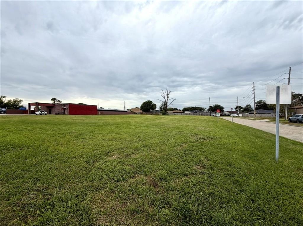 3100 BARATARIA Boulevard