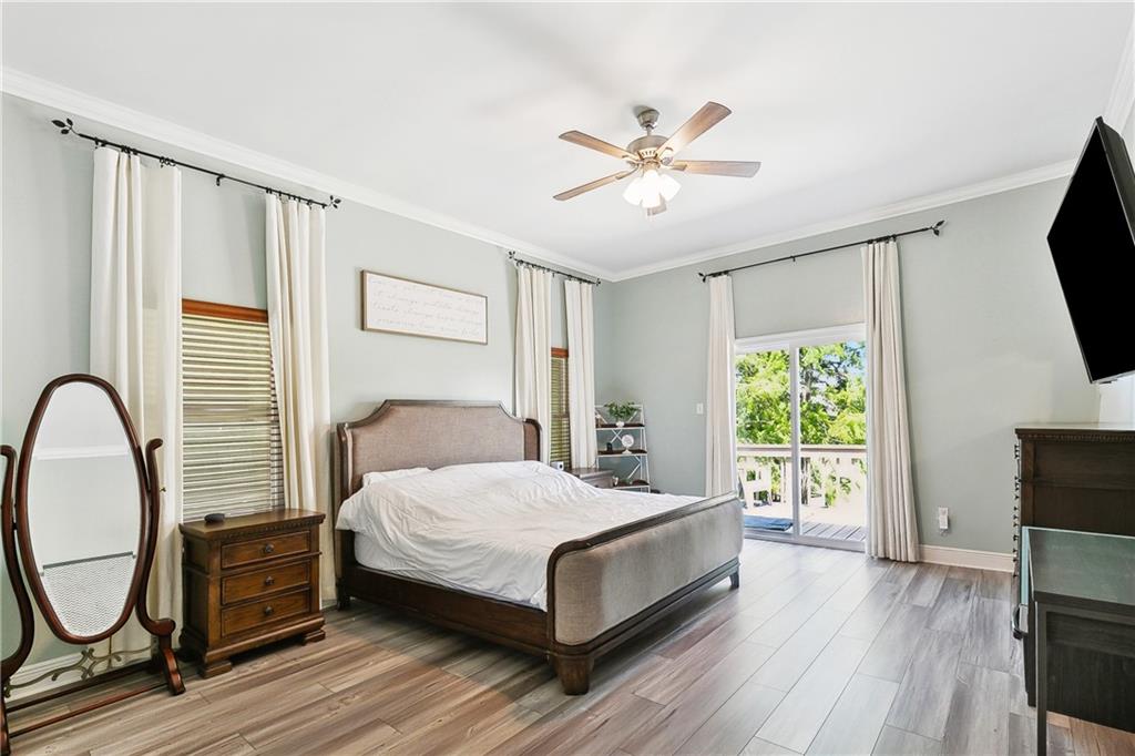 3740 LAKE LYNN Drive