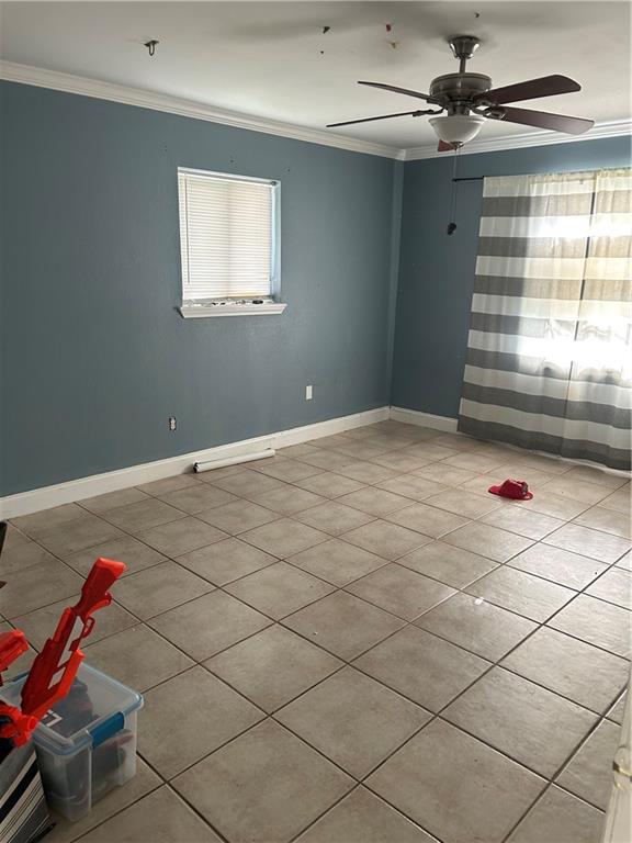 2240 N FRIENDSHIP Drive