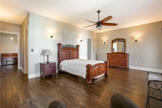 2514 VALENCE Street 2514