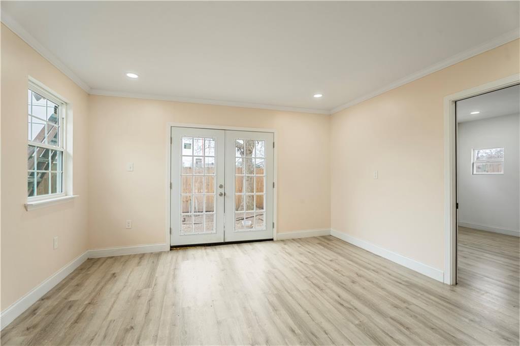 2801 VIRGINIA LEE Drive