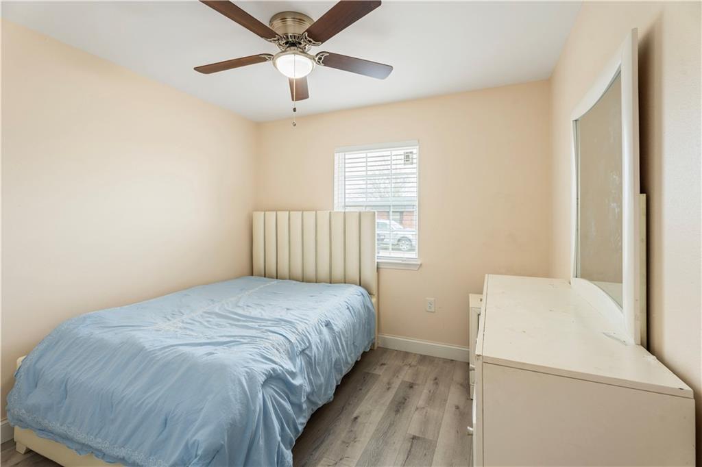 2801 VIRGINIA LEE Drive