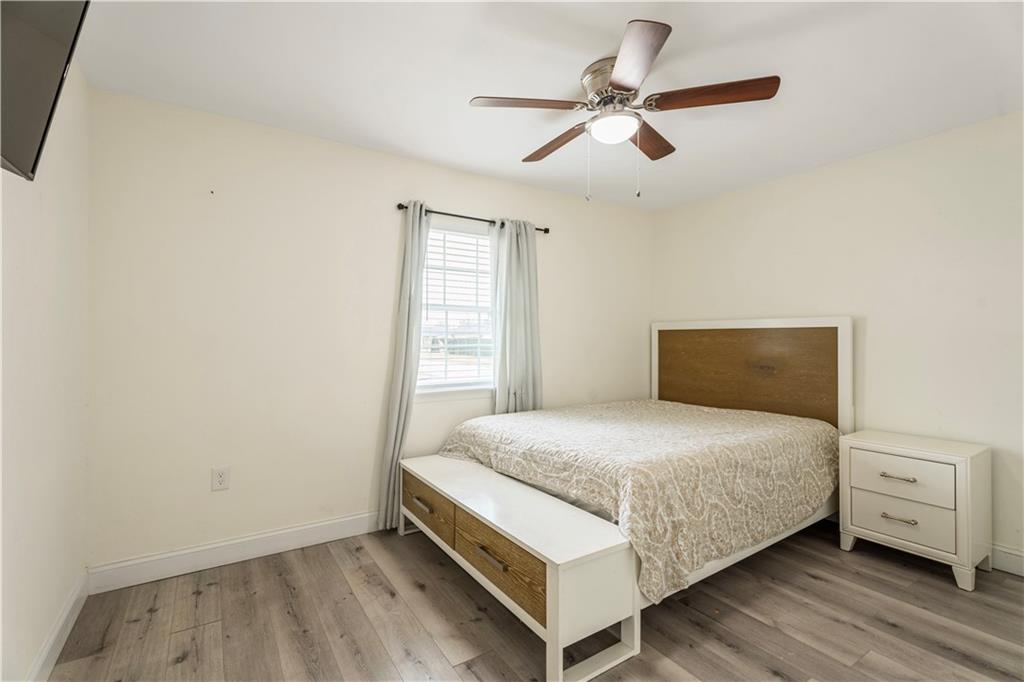 2801 VIRGINIA LEE Drive