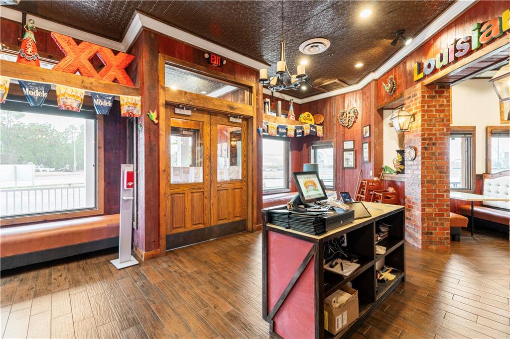 1202 TOWN CENTER Parkway